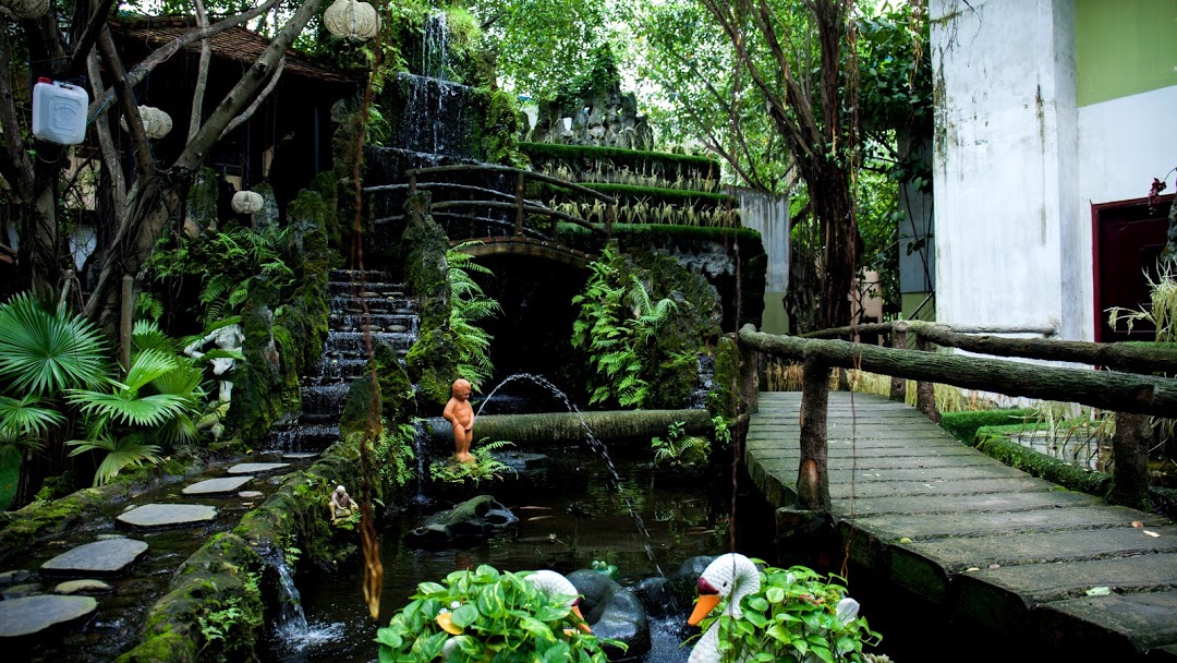 Khu du lịch Dìn Kýv