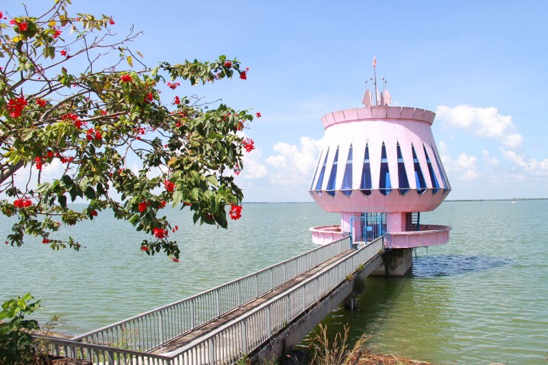 Cụm du lịch Hồ Dầu Tiếng