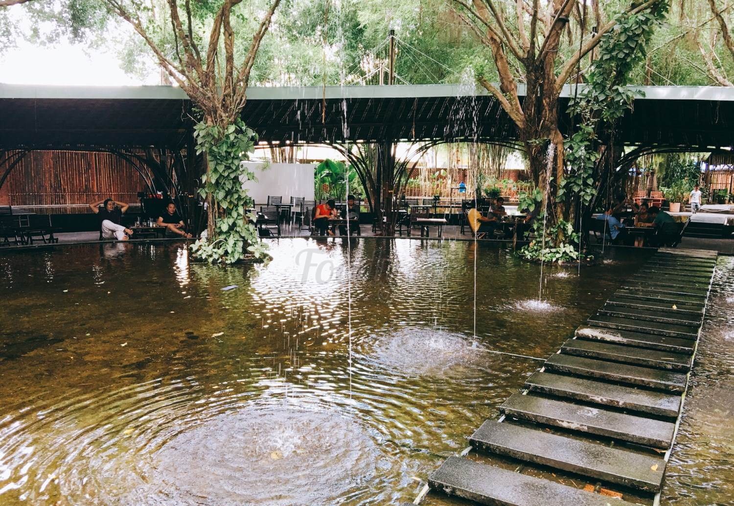 Một góc quán Cafe Gió và Nước