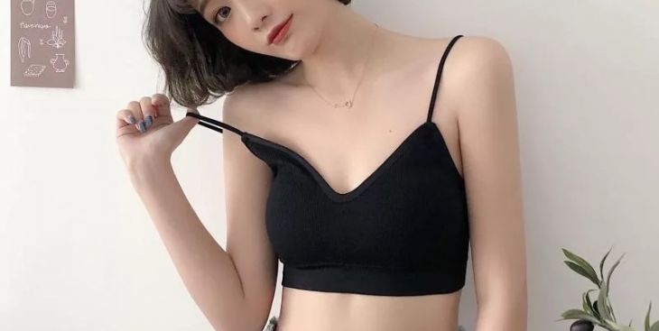 Áo bra mặc với gì đẹp nhất?