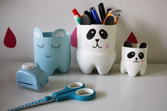 Làm ống đựng bút dễ thương