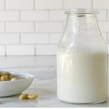 Sữa hạt macca tươi đơn giản, dễ làm nhưng rất thơm ngon và bổ dưỡng