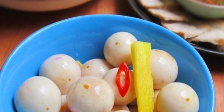 Hướng dẫn cách ngâm cà pháo trắng giòn bạn nên biết