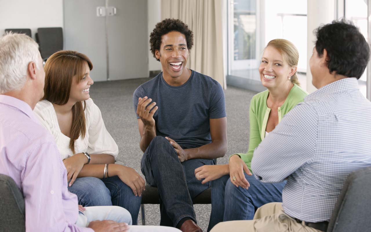 Nghệ thuật nói chuyện hài hước - cách để không trở nên nhàm chán