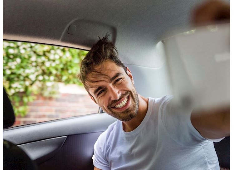 cách selfie đẹp cho nam