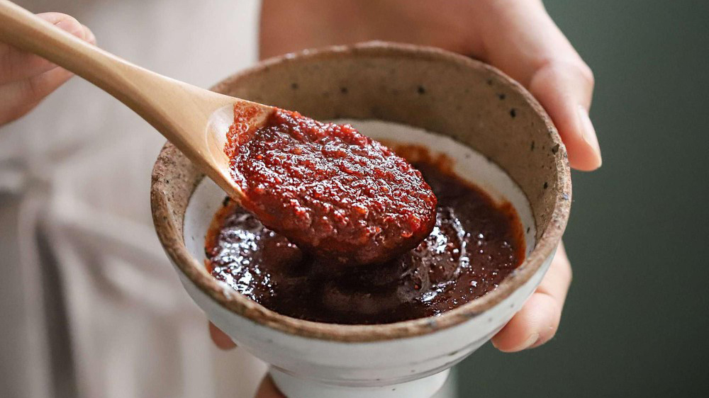 Làm nước sốt ngâm kim chi