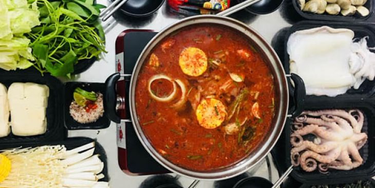 Chia sẻ 02 cách nấu lẩu kim chi Hàn Quốc đơn giản, thơm ngon