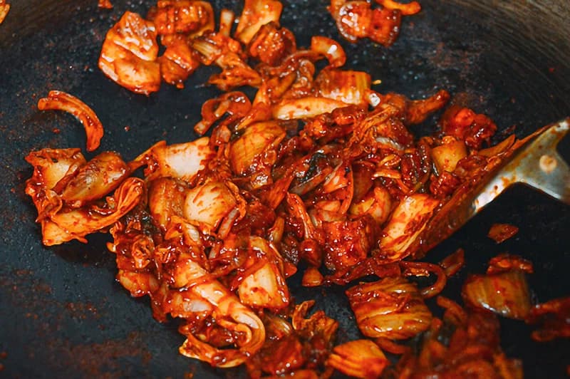 Hướng dẫn cách nấu canh kim chi đậu phụ