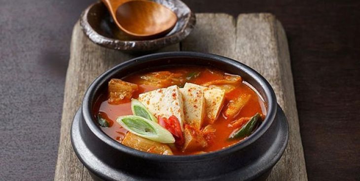 Hướng dẫn 02 cách nấu canh kim chi Hàn Quốc đơn giản tại nhà