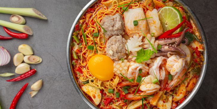 Hướng dẫn cách nấu mì kim chi chua cay, đậm vị