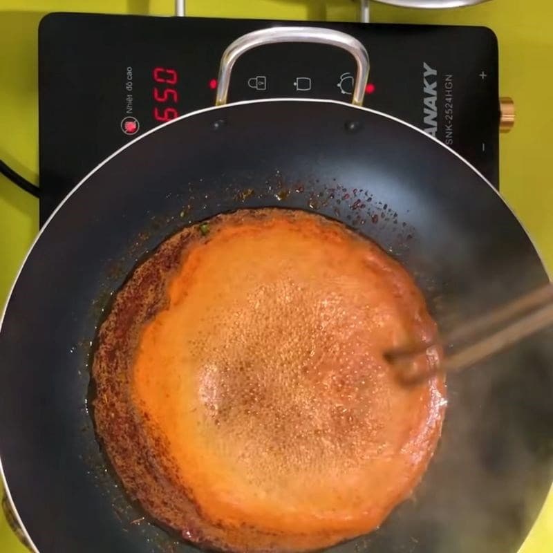 Làm sốt trộn thịt gà