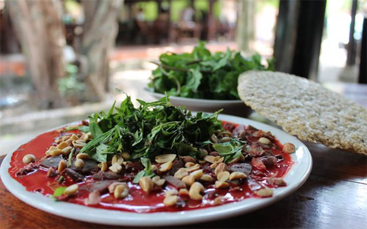 Cách đánh tiết canh vịt thơm ngon