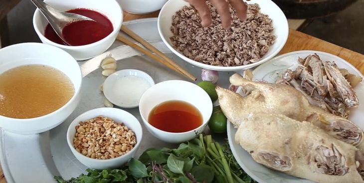 Công thức đánh tiết canh vịt nhanh đông, ngon và an toàn