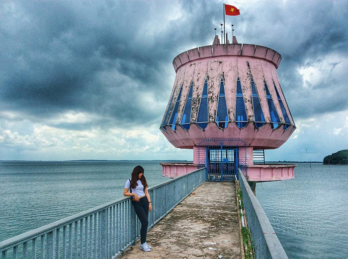 Đôi nét về khu du lịch Hồ Dầu Tiếng Bình Dương