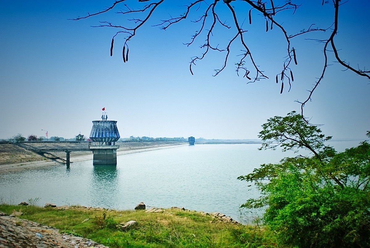 Thời điểm đi du lịch hồ Dầu Tiếng Bình Dương thích hợp nhất