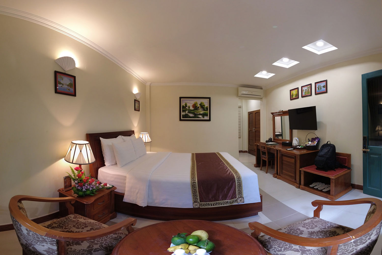 Review các phòng tại Phương Nam resort