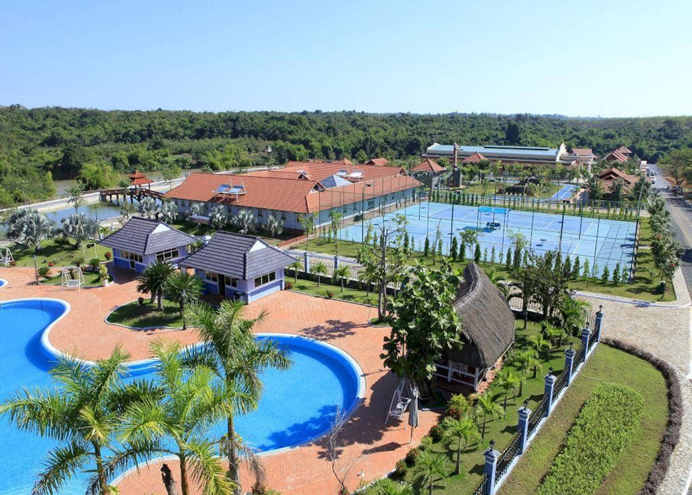 Khu du lịch Mắt Xanh