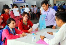 Top 05+ trung tâm giới thiệu việc làm Bình Dương uy tín nhất